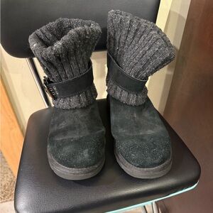 Ugg black boots with buckle